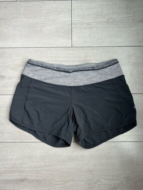 lululemon athletica grey run Shorts with Heather Gray striped Waistband
